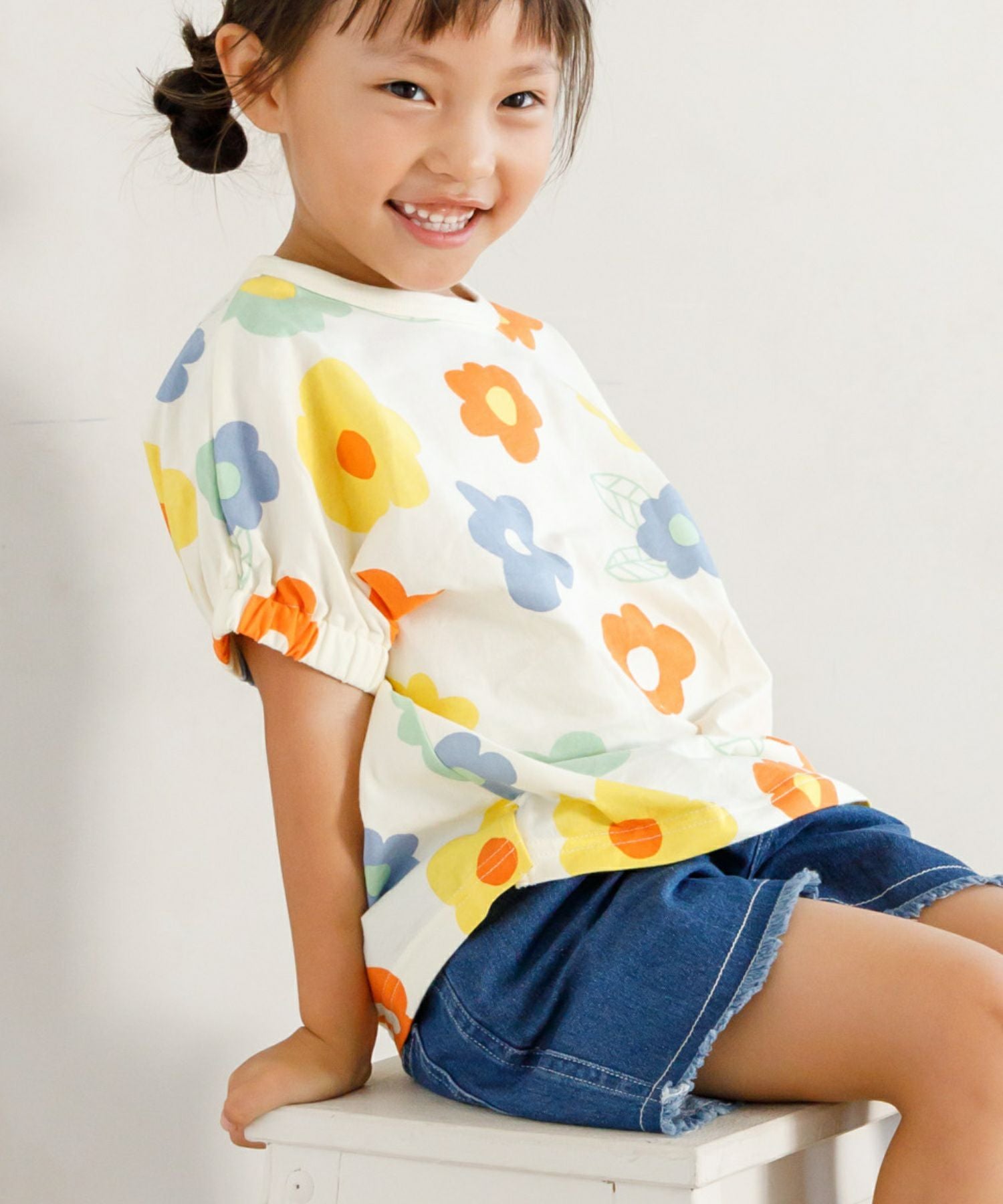 レトロポップなお花総柄半袖Tシャツ□80～140cm|≪公式≫メイクユアデイ