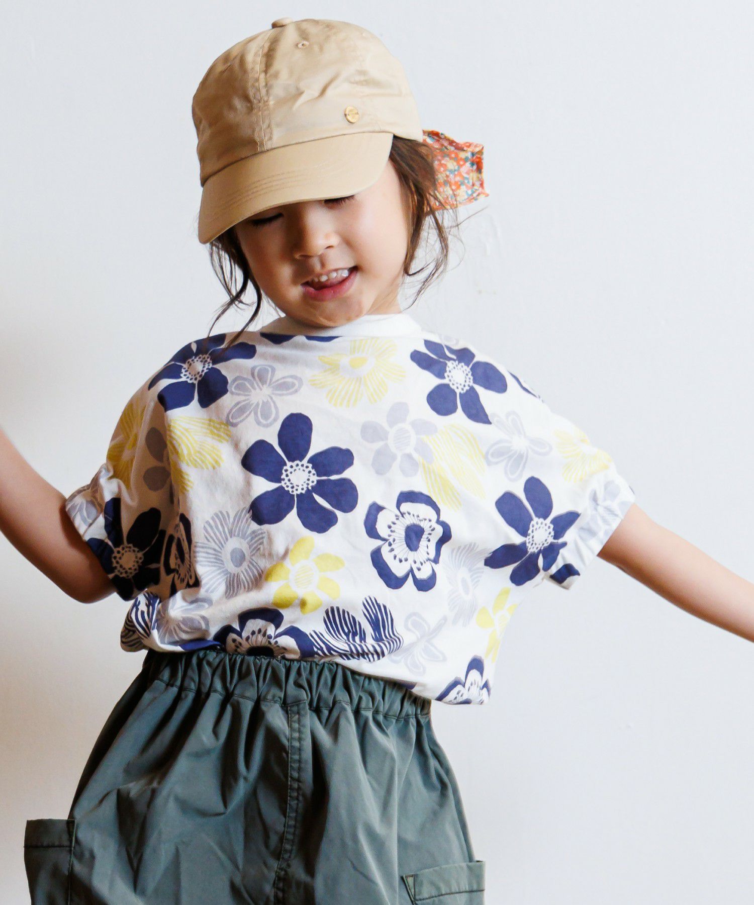 おっきなお花総柄半袖Tシャツ□80～140cm|≪公式≫メイクユアデイ