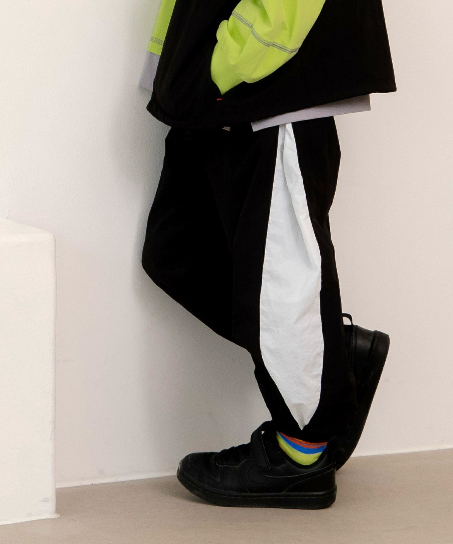 バイカラーパラシュートパンツ□80～140cm|≪公式≫メイクユアデイ